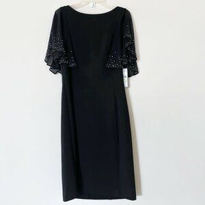 Elegant dress with butterfly sleeves , Scoop neck body con dress